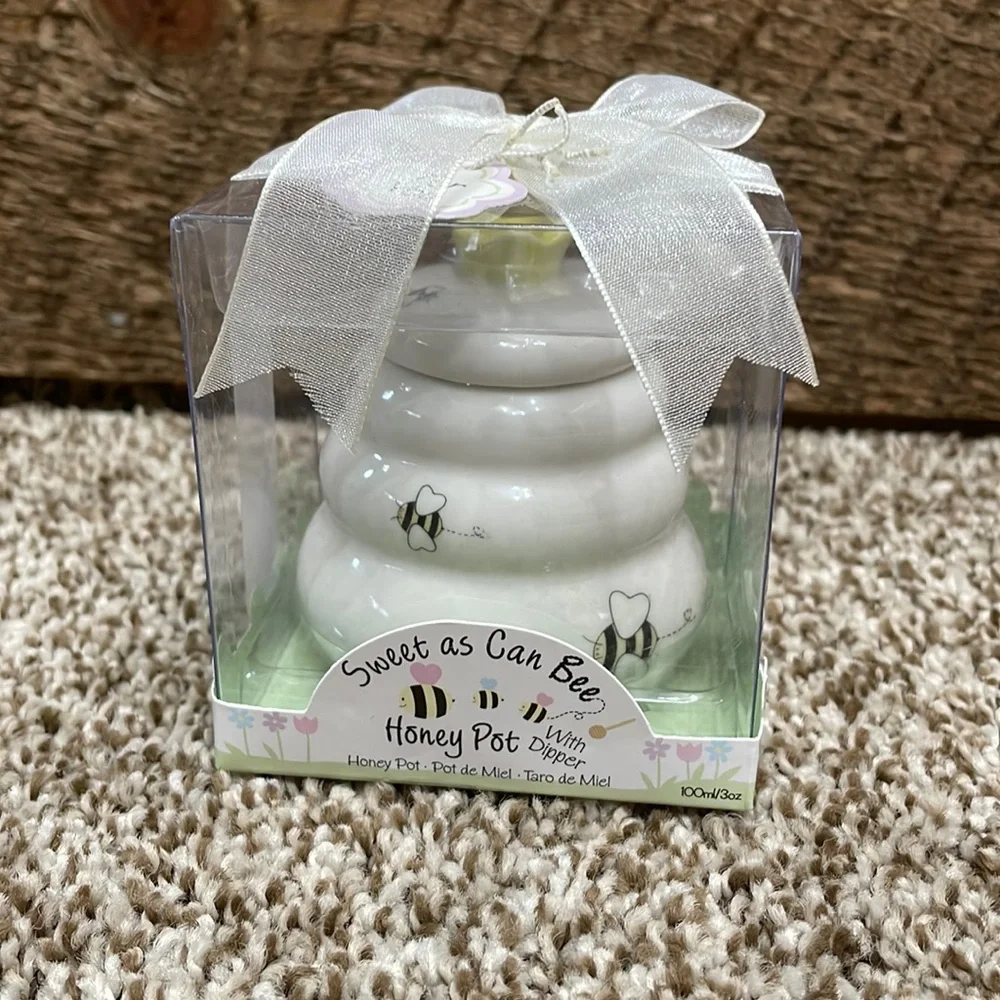 Kate Aspen Sweet As Can Bee Ceramic Honey Pot with Wooden Dipper (Set of 4) - Picture 2 of 8